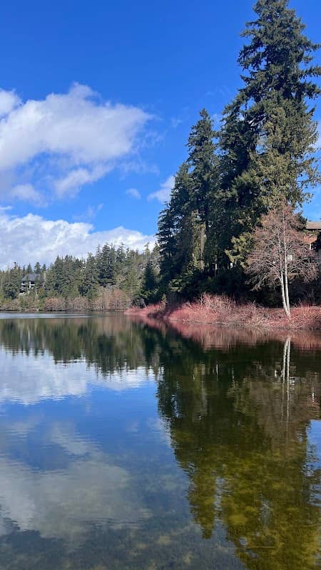 Nita Lake Park - Image 2