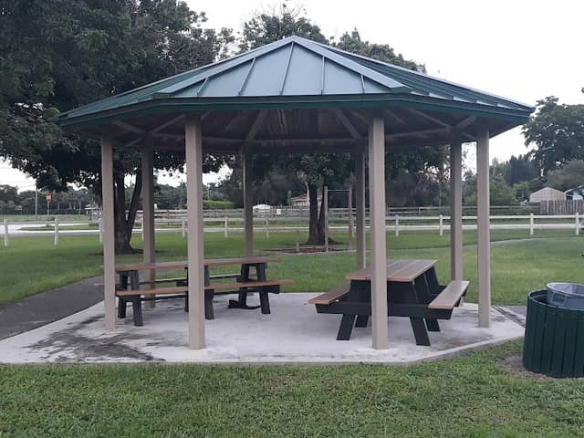 Owls Lookout Park - Image 2