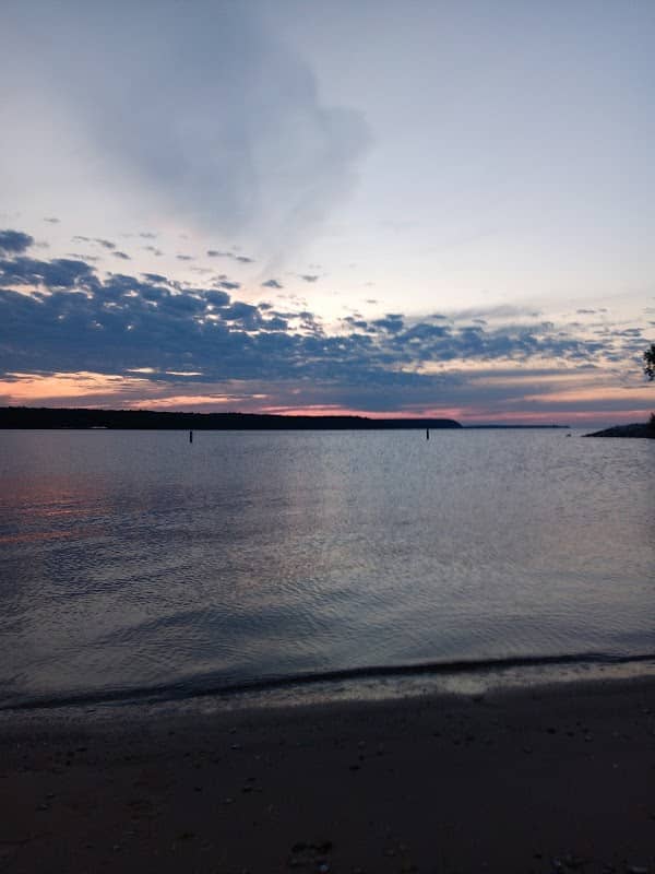 Sunset Park & Beach - Image 2