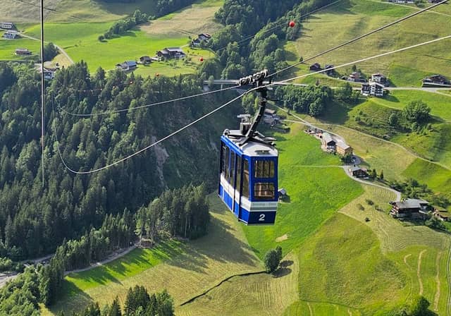 Seilbahnen Sonntag - Image 1