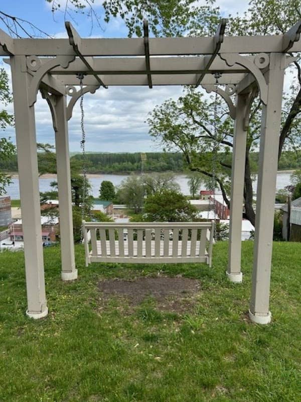 Thurman Park Scenic River Overlook - Image 2