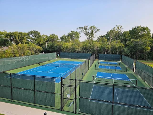 Oaklane Park - Image 2