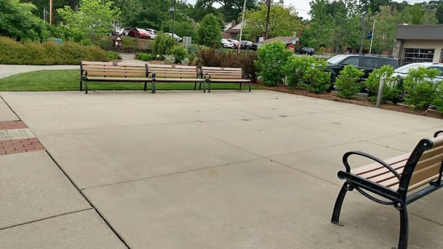 Public Splash Pad - Image 1
