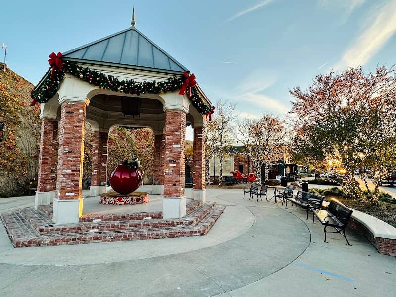 Minnie McDowal Park - Image 1