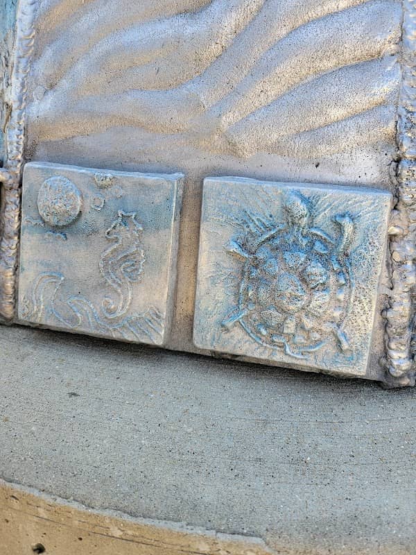 Gift of the Lake Sculpture - Image 2