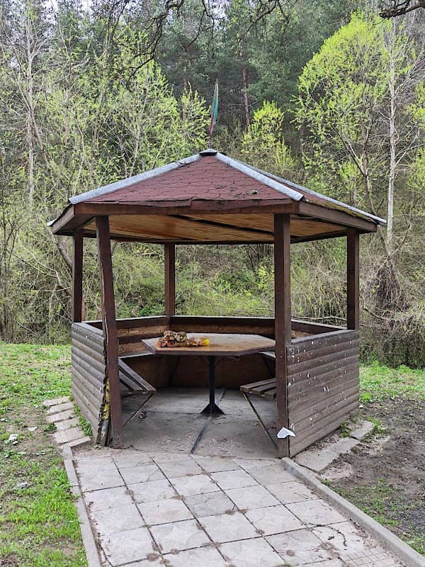 Чешма, беседка, параклис - Image 1