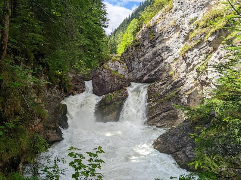 Strumboding-Wasserfall - Image 1