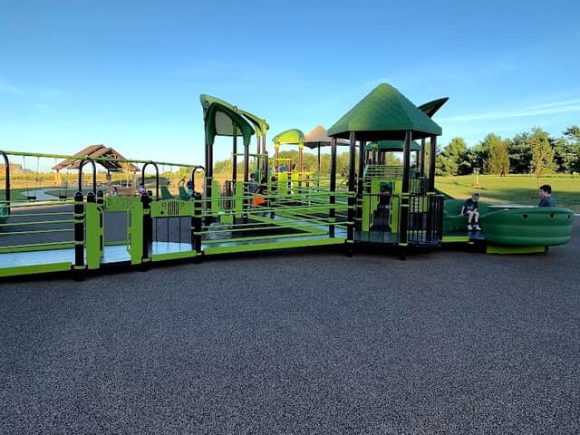 Lowe Park Irish Dr Entrance - Image 2