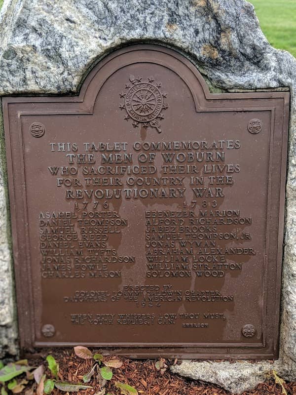 Revolution Memorial Square - Image 3