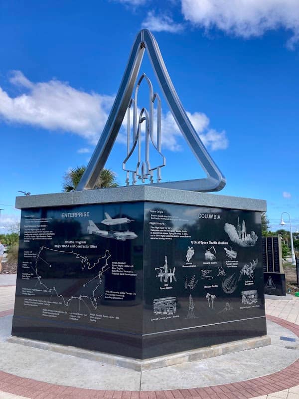 Space View Park - Image 2