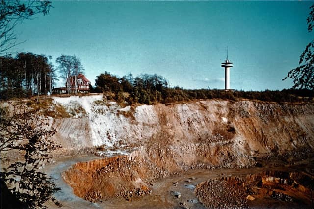 Geologie- und Bergbaupfad im ehemaligen Basaltsteinbruch am Hohen Hagen - Image 1