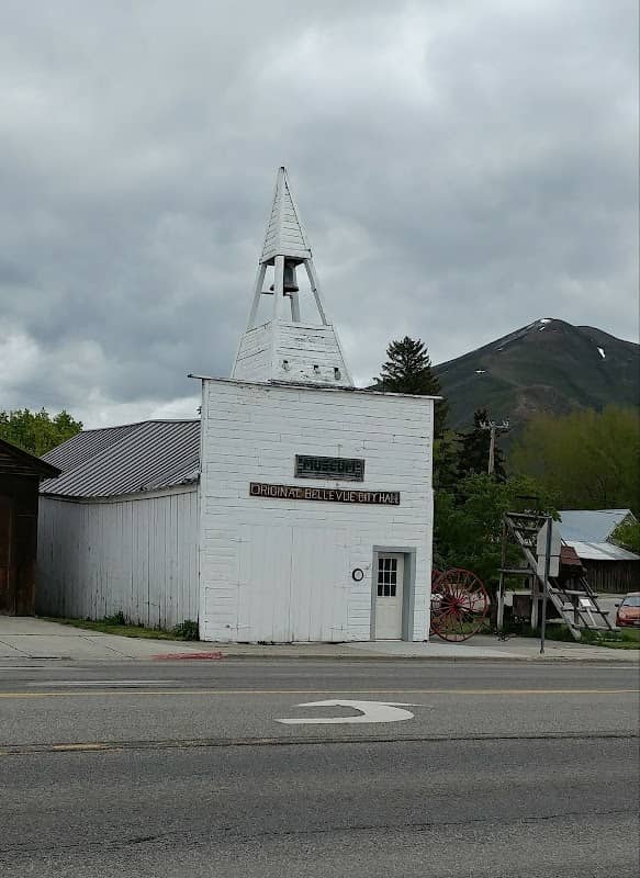 Bonning Cabin - Image 2