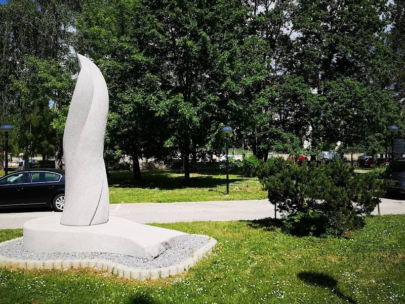Mestni park - Image 1