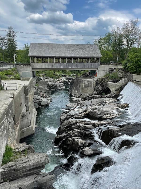 Mill Pond Falls Viewing Spot - Image 2