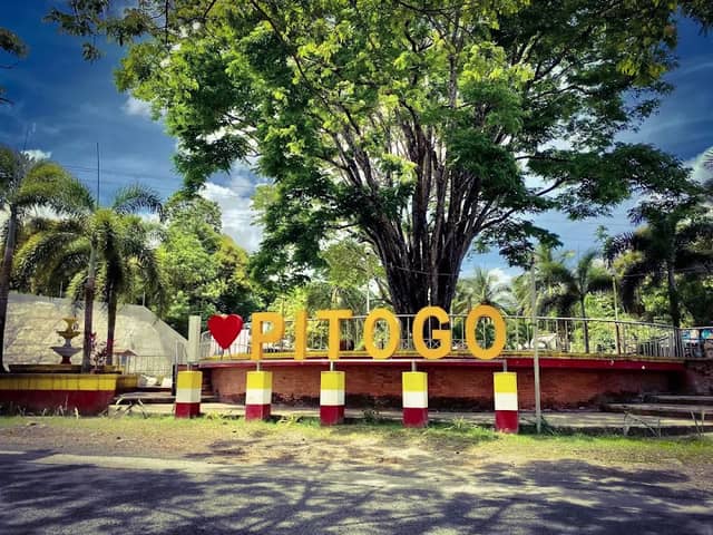 Pitogo, Quezon Poblacion Welcome Arch - Image 1
