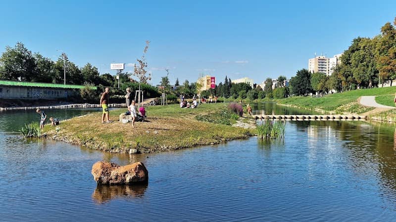 Sluneční ostrovy - Image 3