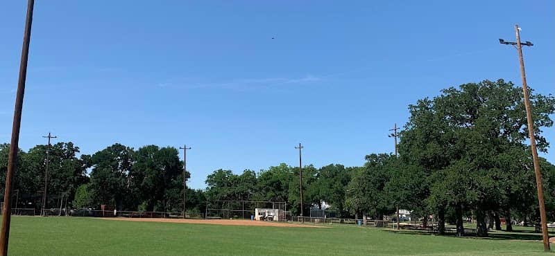 Ross Park - Image 1