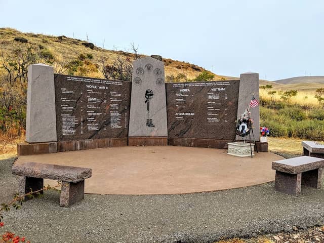 Maryhill Stonehenge Memorial - Image 3
