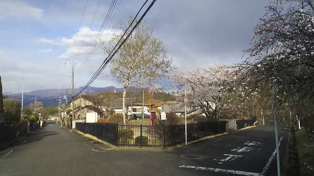 Kanaijutakudanchinishijido Park - Image 1