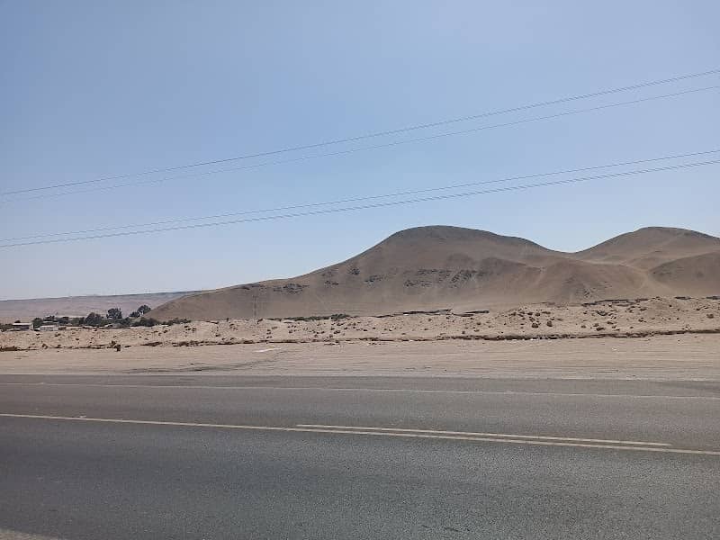 Cerro sombrero - Image 1
