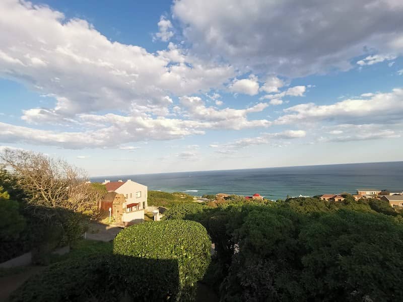 Blue Horizon Bay - Image 1