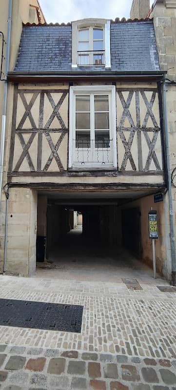 Passage du Clos des Carmes - Image 1