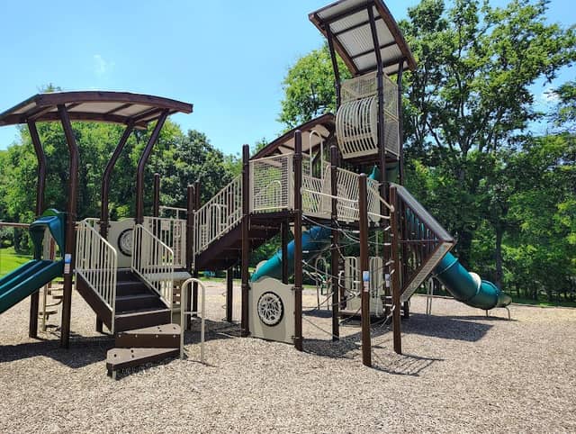 Woodland Park - Image 2