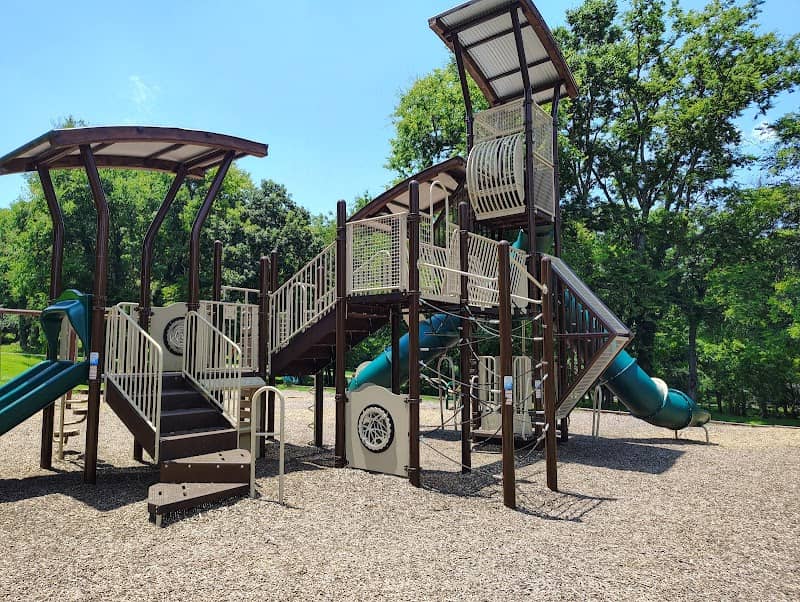 Woodland Park - Image 2