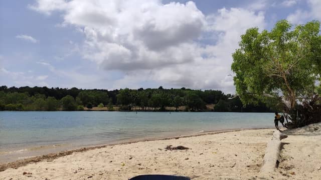 Pantai Bahagia - Image 2