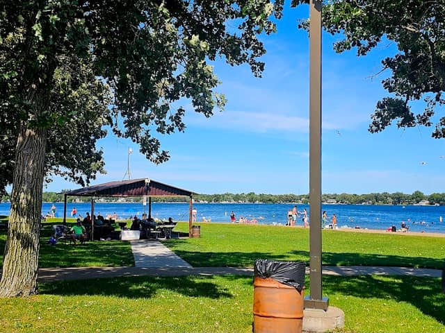Lakeside Park - Image 2