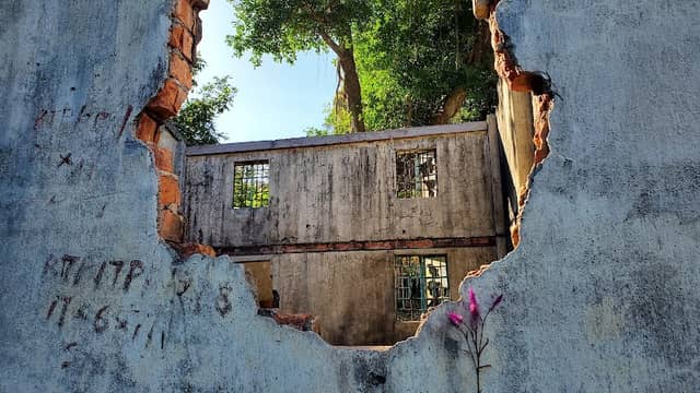 The Ruined House - Image 2