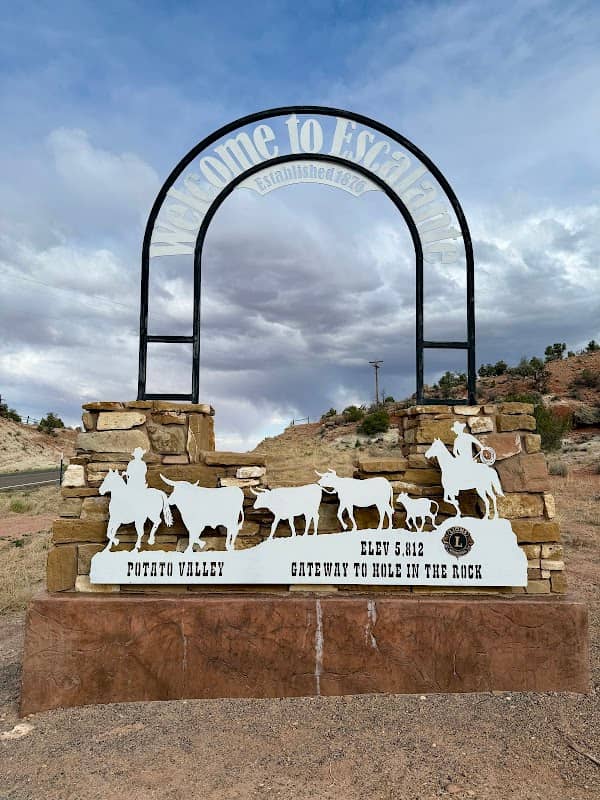 Escalante Welcome Sign - Image 1