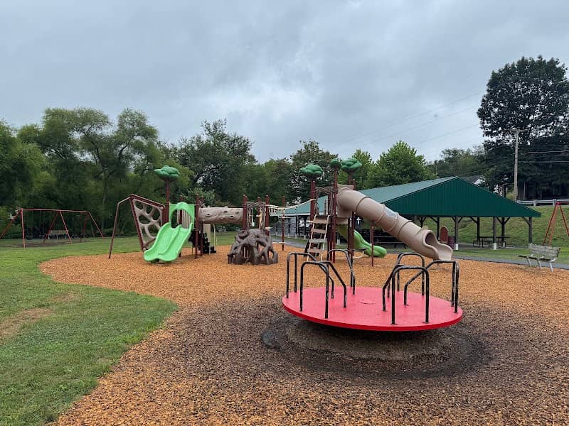 Reedsville Park - Image 2