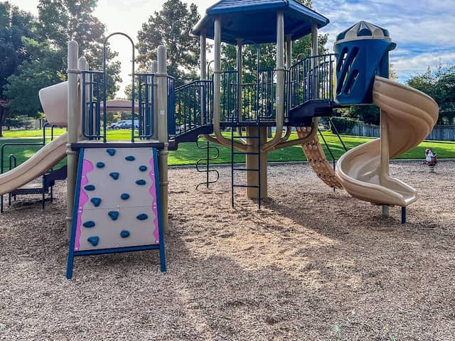 Gordon Harris Park - Image 1