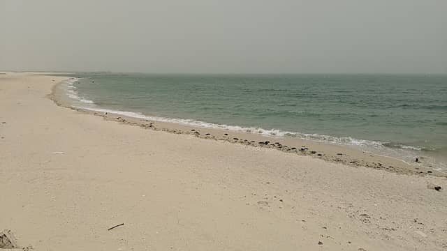 Old villa beach - Image 1