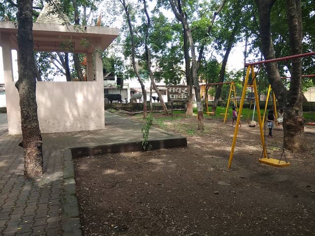 Mayur Park - Image 1