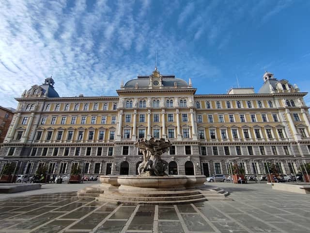 Piazza Vittorio Veneto - Image 2