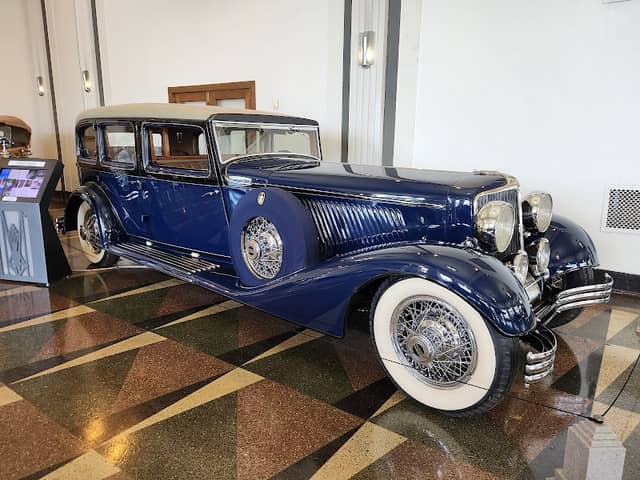 Auburn Cord Duesenberg Automobile Museum - Image 1