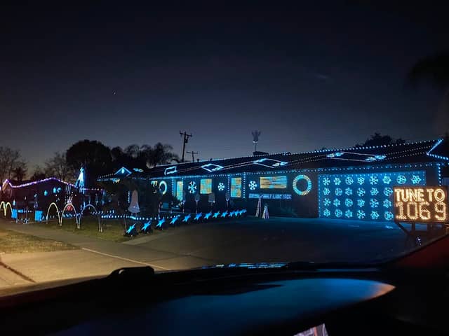 Kooiman Family Christmas Light Show - Image 1