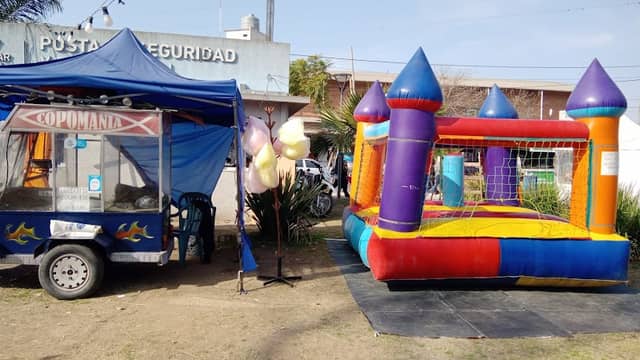 Feria de artesanos Manos Amigas de Garin - Image 1