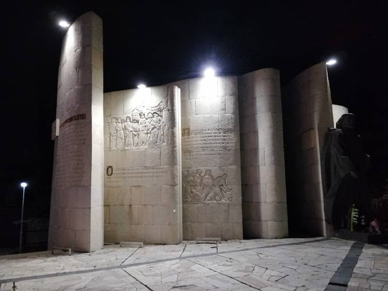 Monument Paisius of Hilendar - Image 2