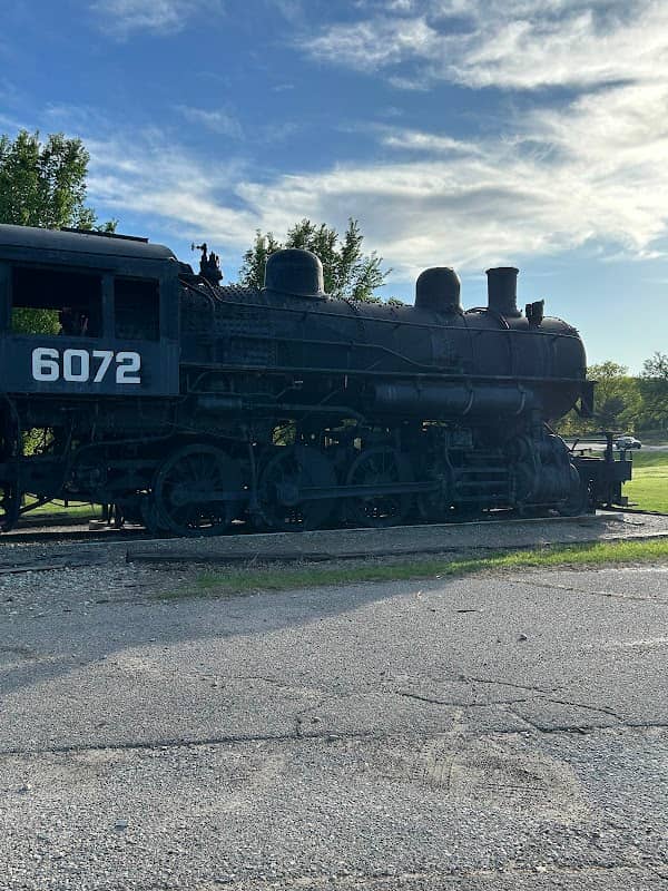 Locomotive 6072 - Image 2