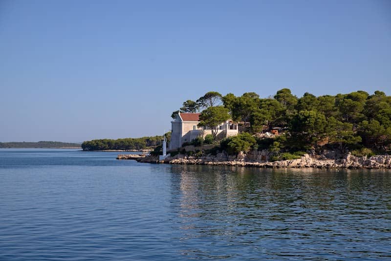 Otočić Sv.Katarina - Image 1