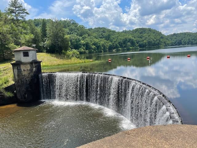 Lake Harris Spillway - Image 1