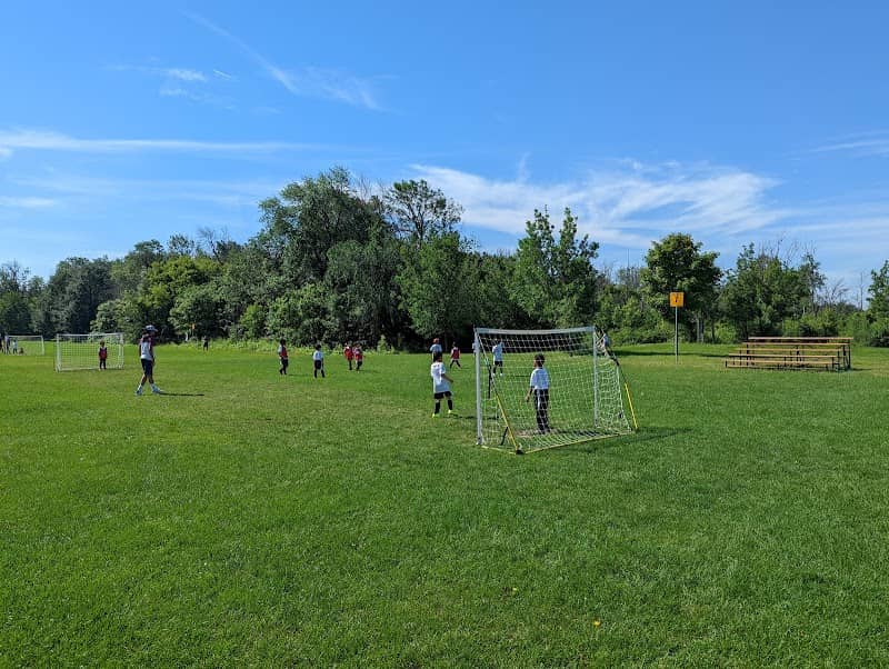 Marcel Laurin Park - Image 3