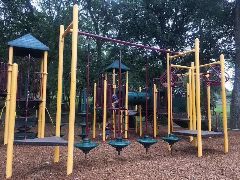 Grover Park - Image 1
