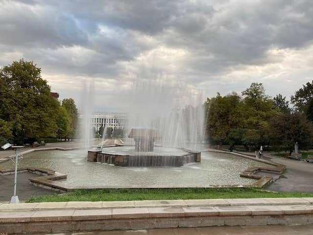 Linden Alley Fountains - Image 2