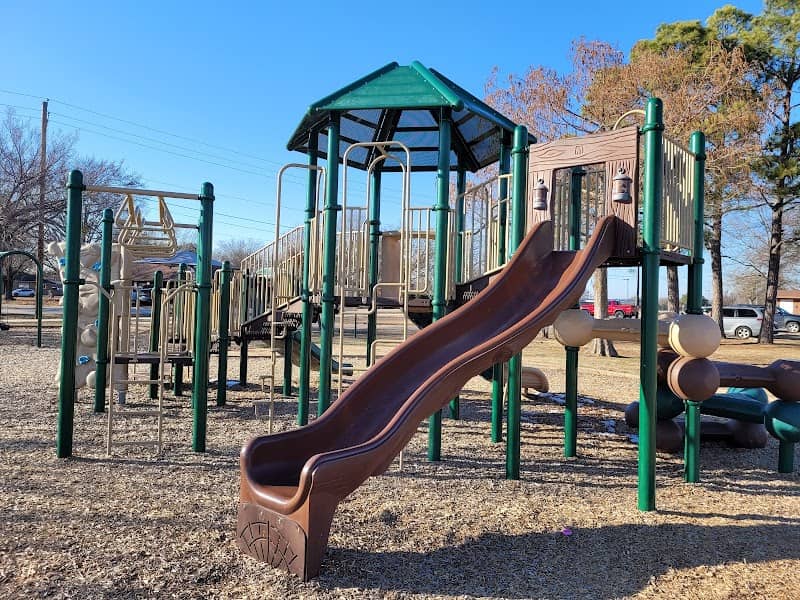 Oak Creek Park - Image 1