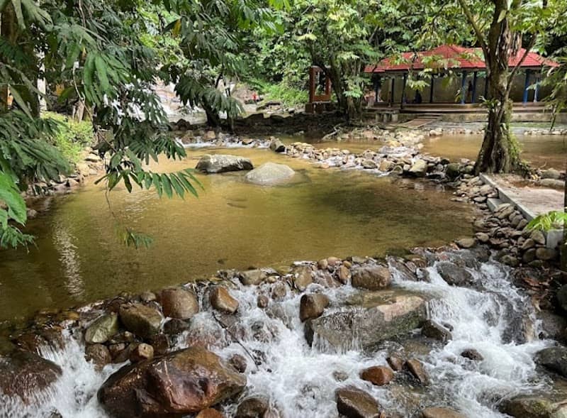 Lata Kinjang Falls - Image 2
