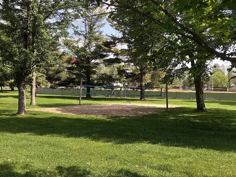 Red Arrow Park - Image 2